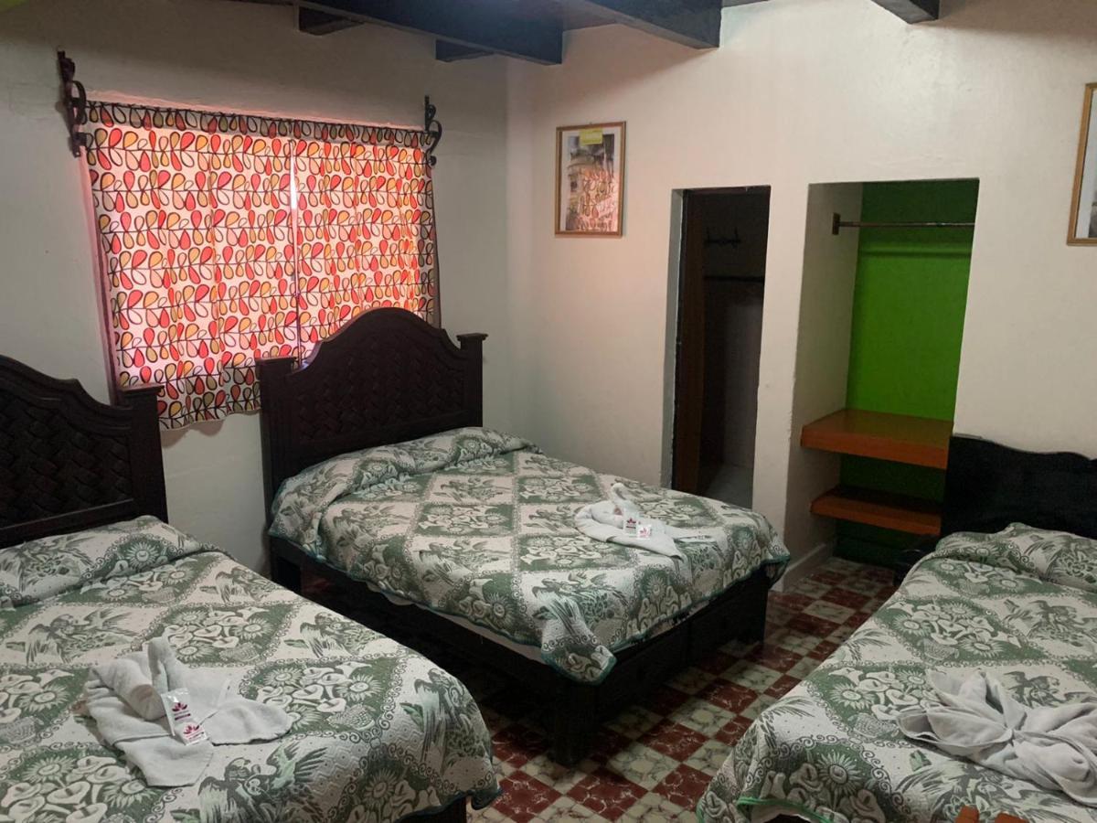 Hotel Clasico Colonial Комитан-де-Домингес Экстерьер фото