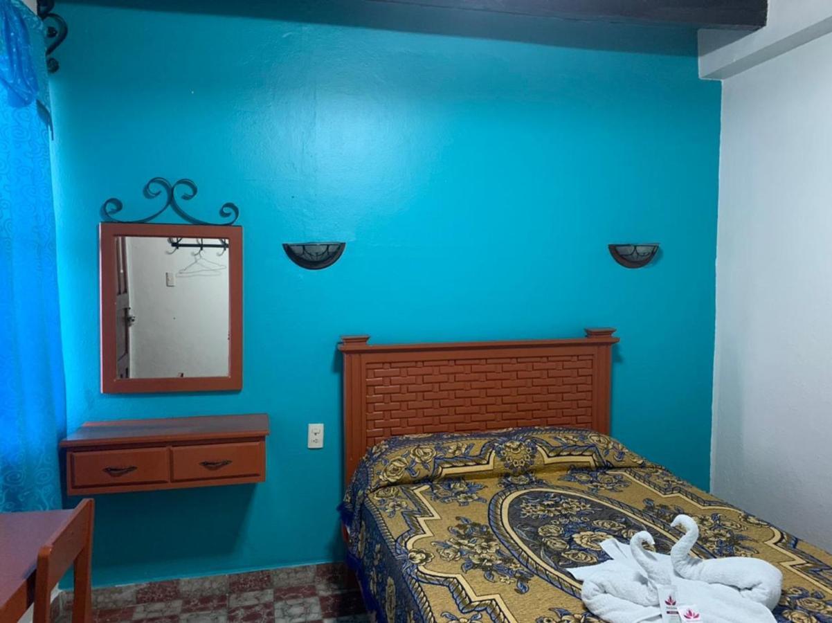 Hotel Clasico Colonial Комитан-де-Домингес Экстерьер фото