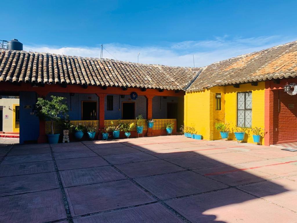 Hotel Clasico Colonial Комитан-де-Домингес Экстерьер фото
